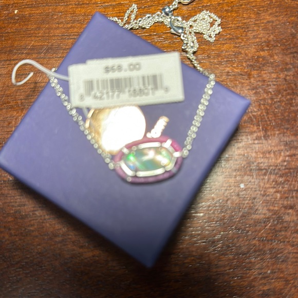 Kendra Scott Jewelry - New with tags Kendra Scott threaded Elaina bracelet silver